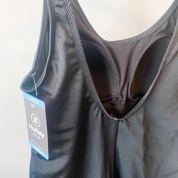 Hurley Swimsuit - Picture 4 of 4